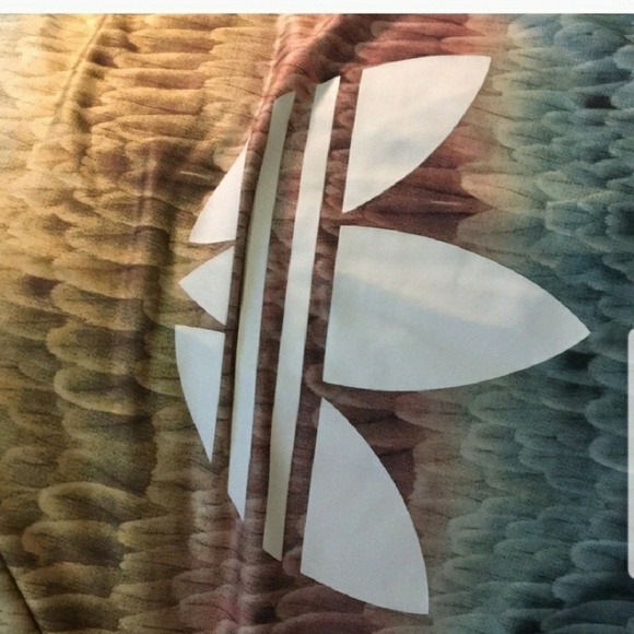 Adidas  jacket - Picture 2 of 8